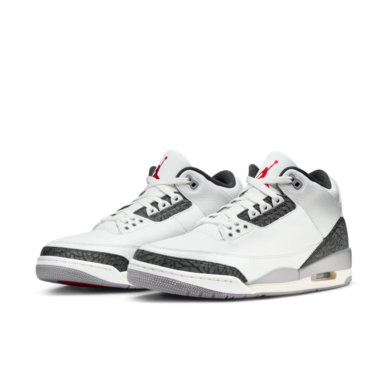 Jordan 3 Retro Cement Grey - CT8532-106 - Medial