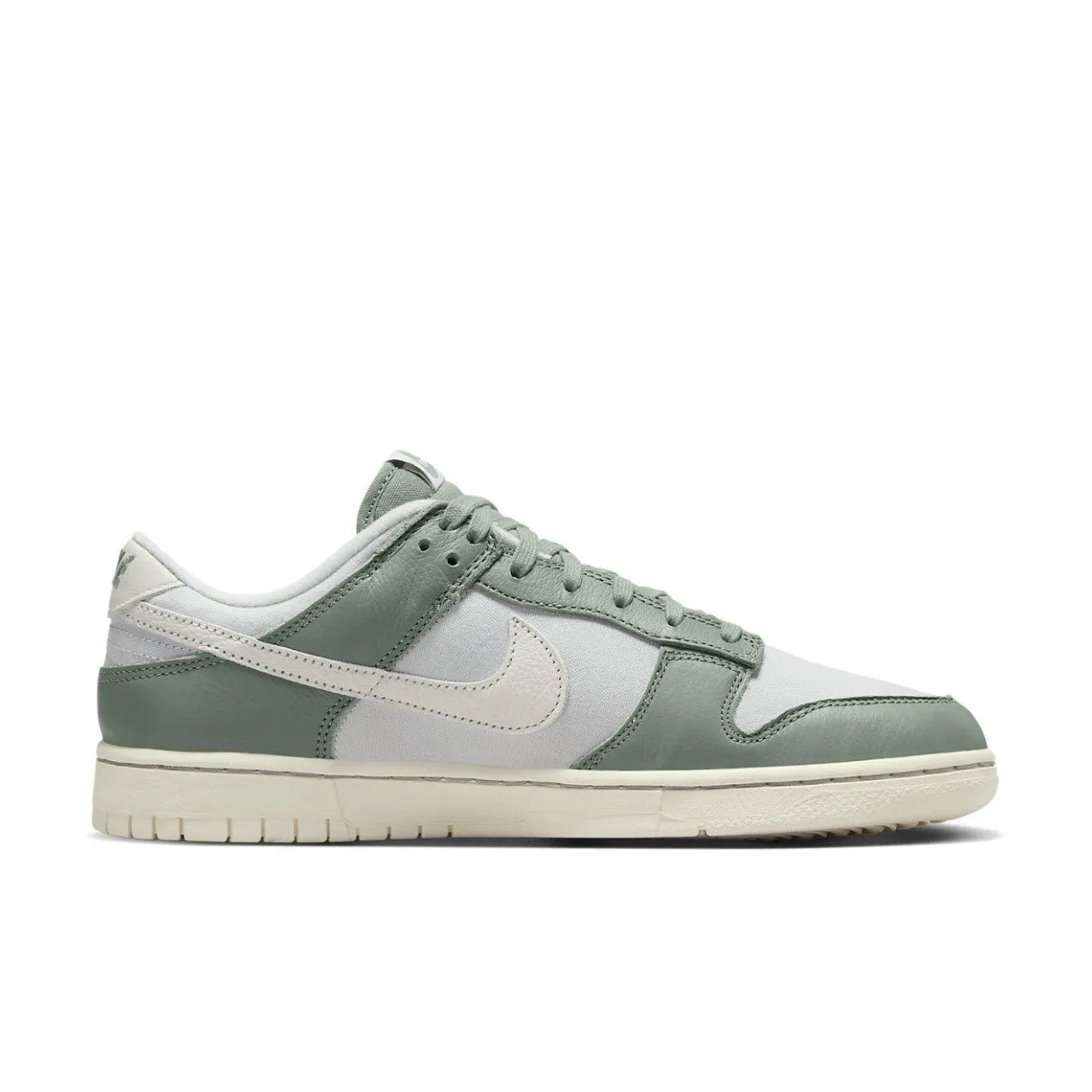 Nike Dunk Low Mica Green