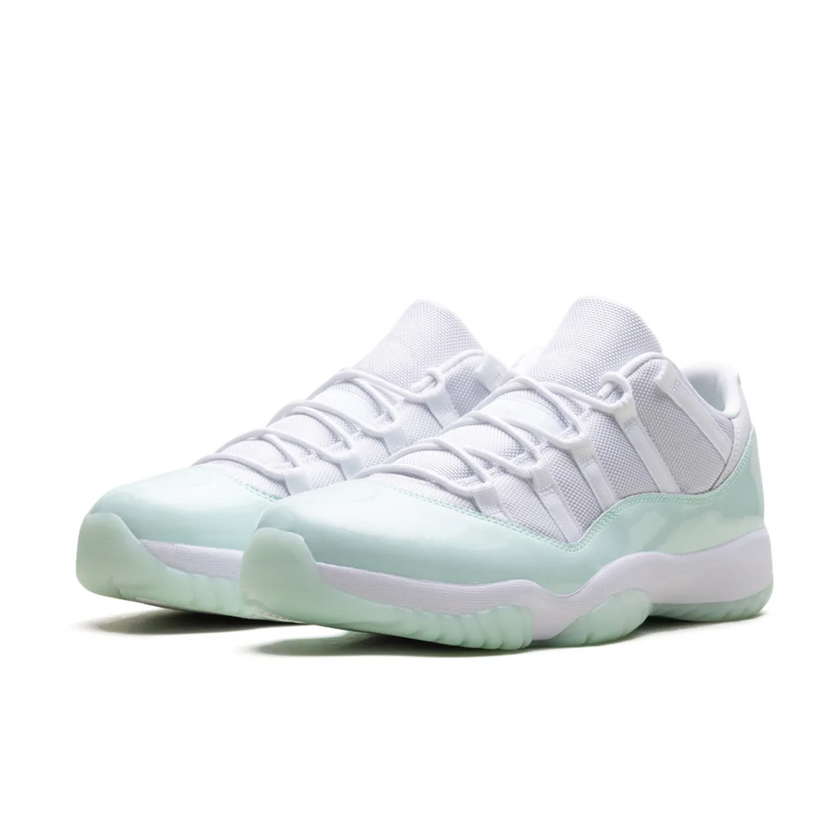 Jordan 11 Retro Low Igloo - 2