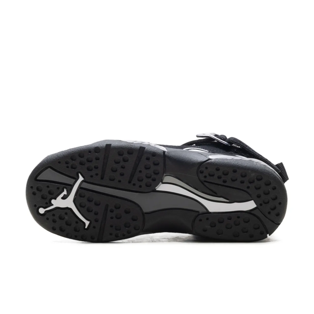 Jordan 8 Retro Chrome - 5