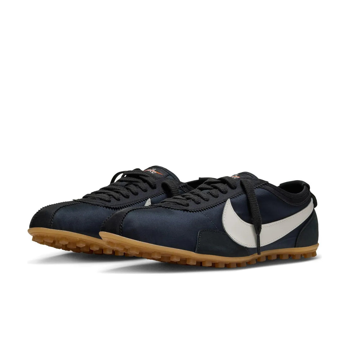 Nike Moon Shoe ESS Off-Noir Black Gum - 2