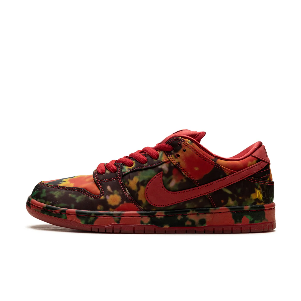 Nike SB Dunk Low The Wizard of Oz Poppy Field - 1