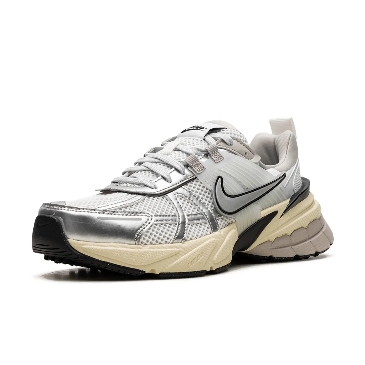 Nike V2K Run Summit White Metallic Silver - 4