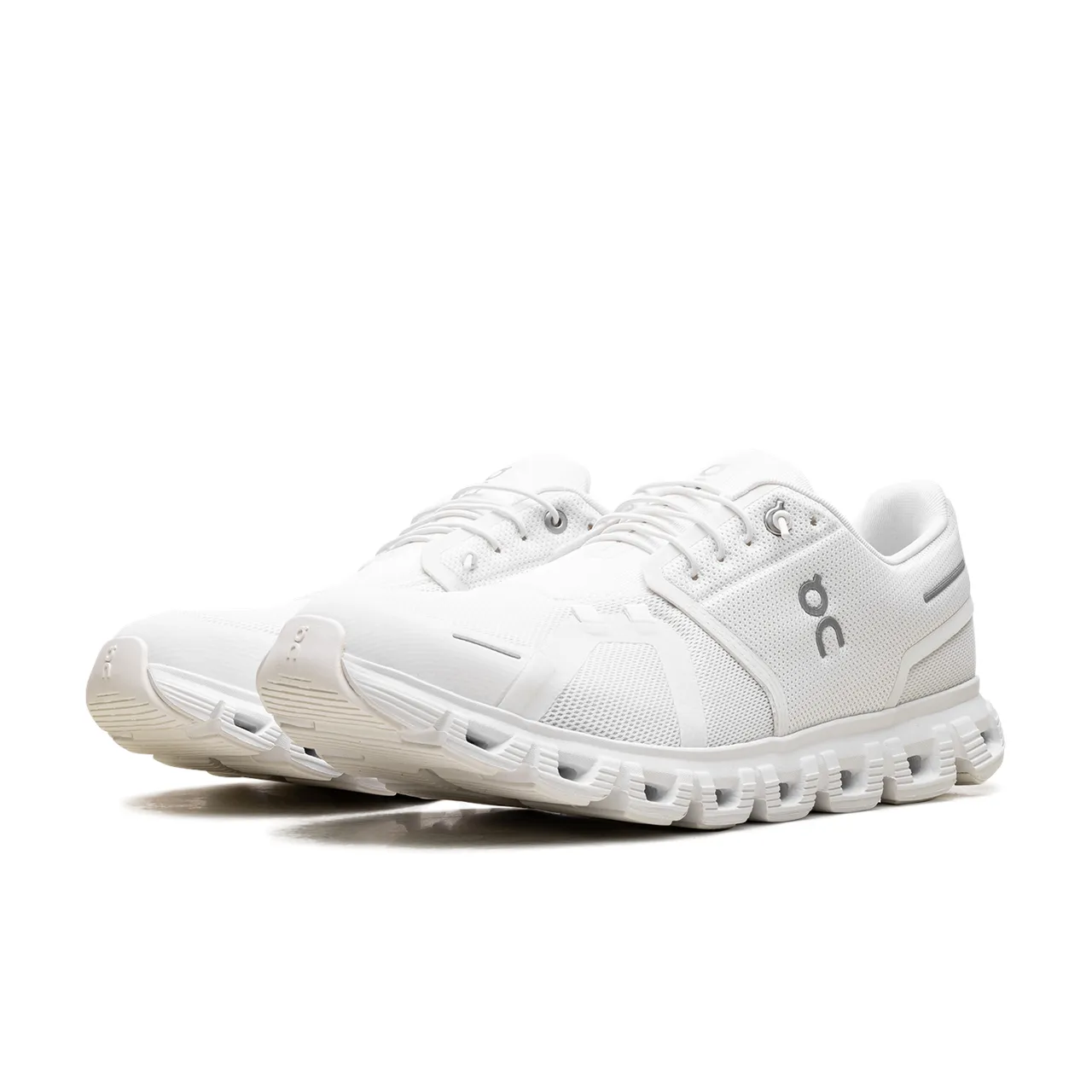 On Running Cloud 6 All White - 2