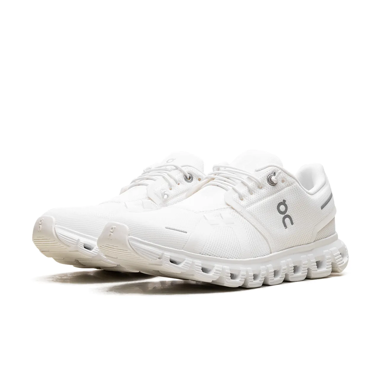 On Running Cloud 6 All White - 2