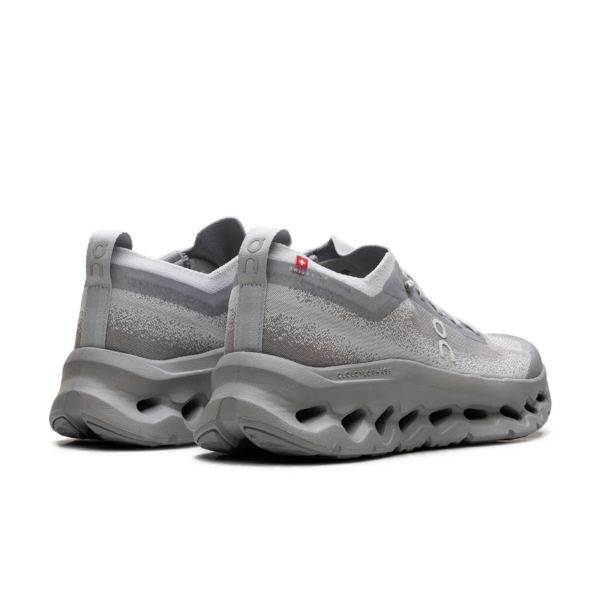On Running Cloudtilt Moon Zendaya Glacier Alloy - 3